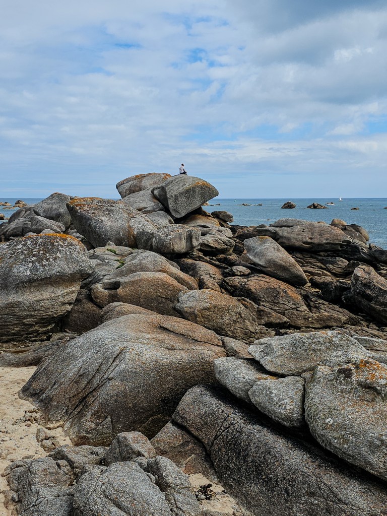photo empilement rochers polis Brignogan plage Finistère nord Bretagne